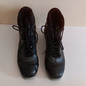 Alpina TR-15 Cross Country Ski Boots size EU 47